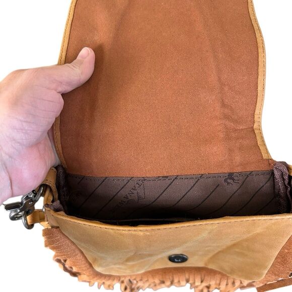 Montana West Women's Hair On Hide Cowhide Fringe Crossbody Suede Leather NWT - Picture 3 of 5